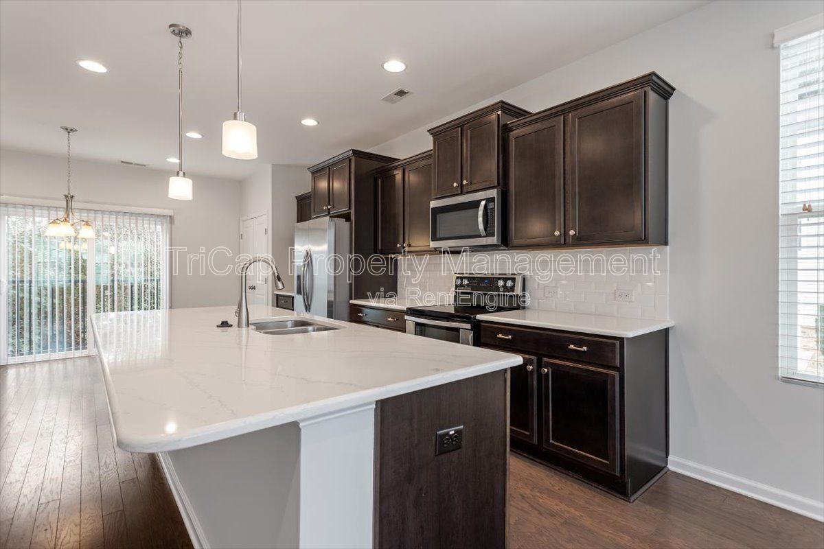 Apex End Unit Townhome Just listed FOR RENT property image