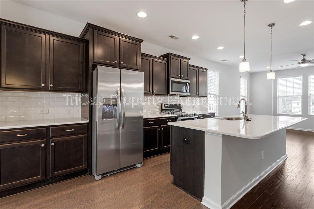 Apex End Unit Townhome Just listed FOR RENT property image