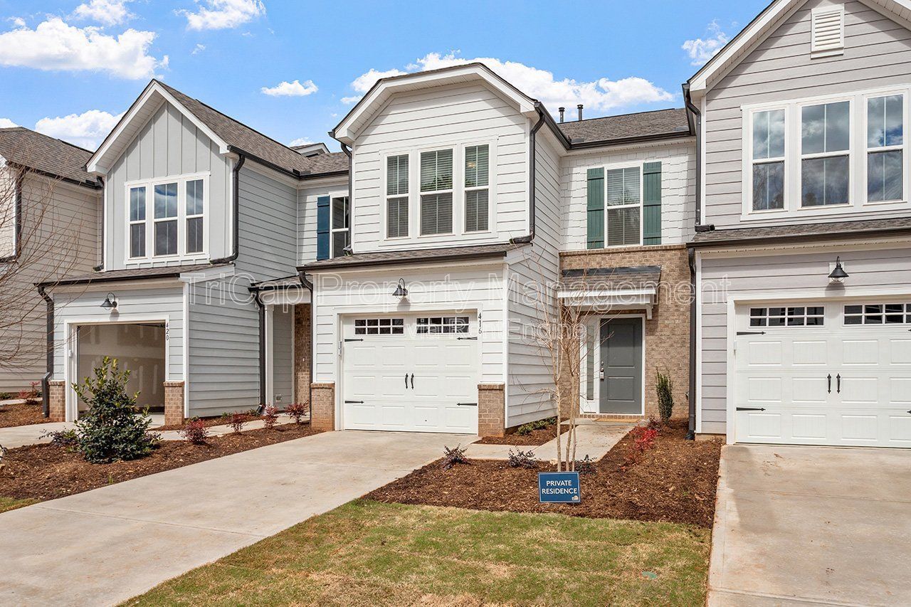 Raleigh:  3 Bedroom Townhome with Garage property image