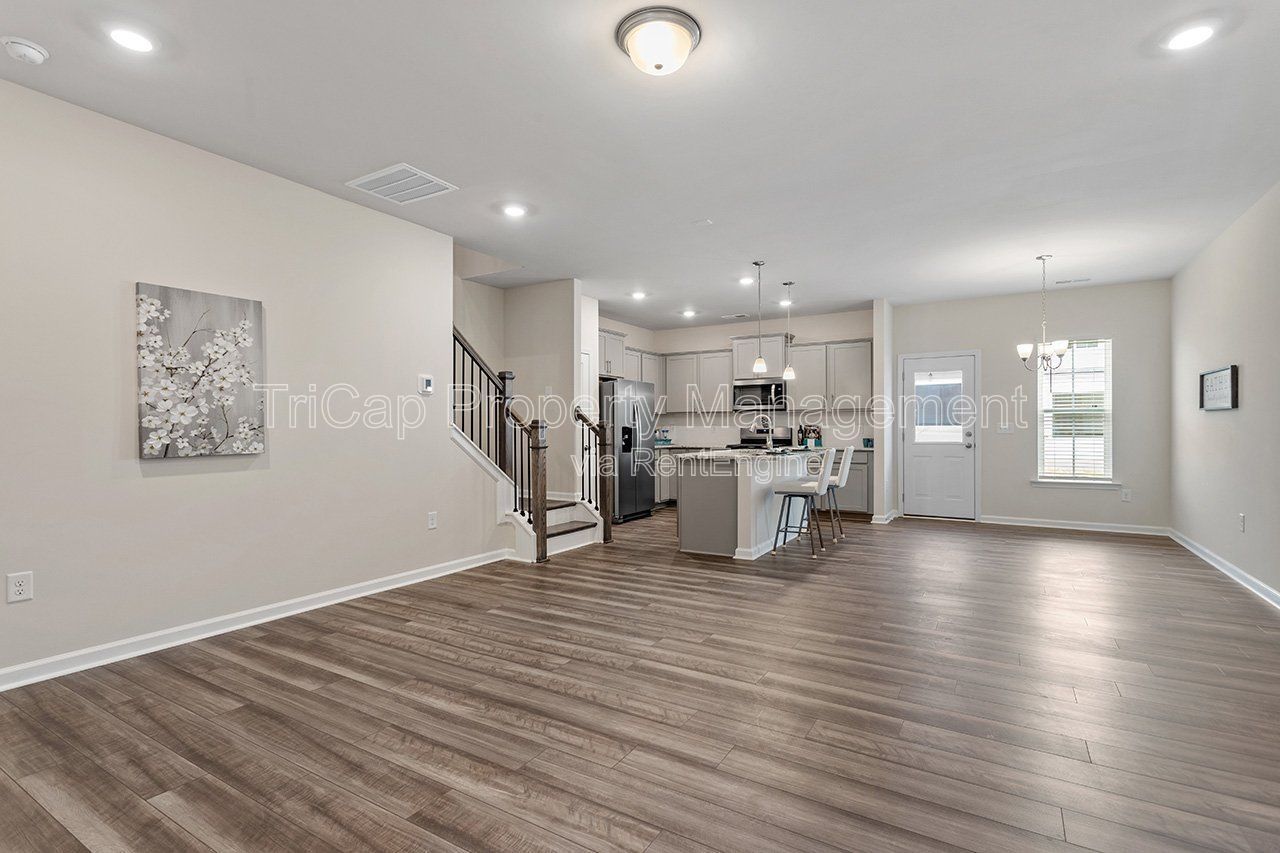 Raleigh:  3 Bedroom Townhome with Garage property image