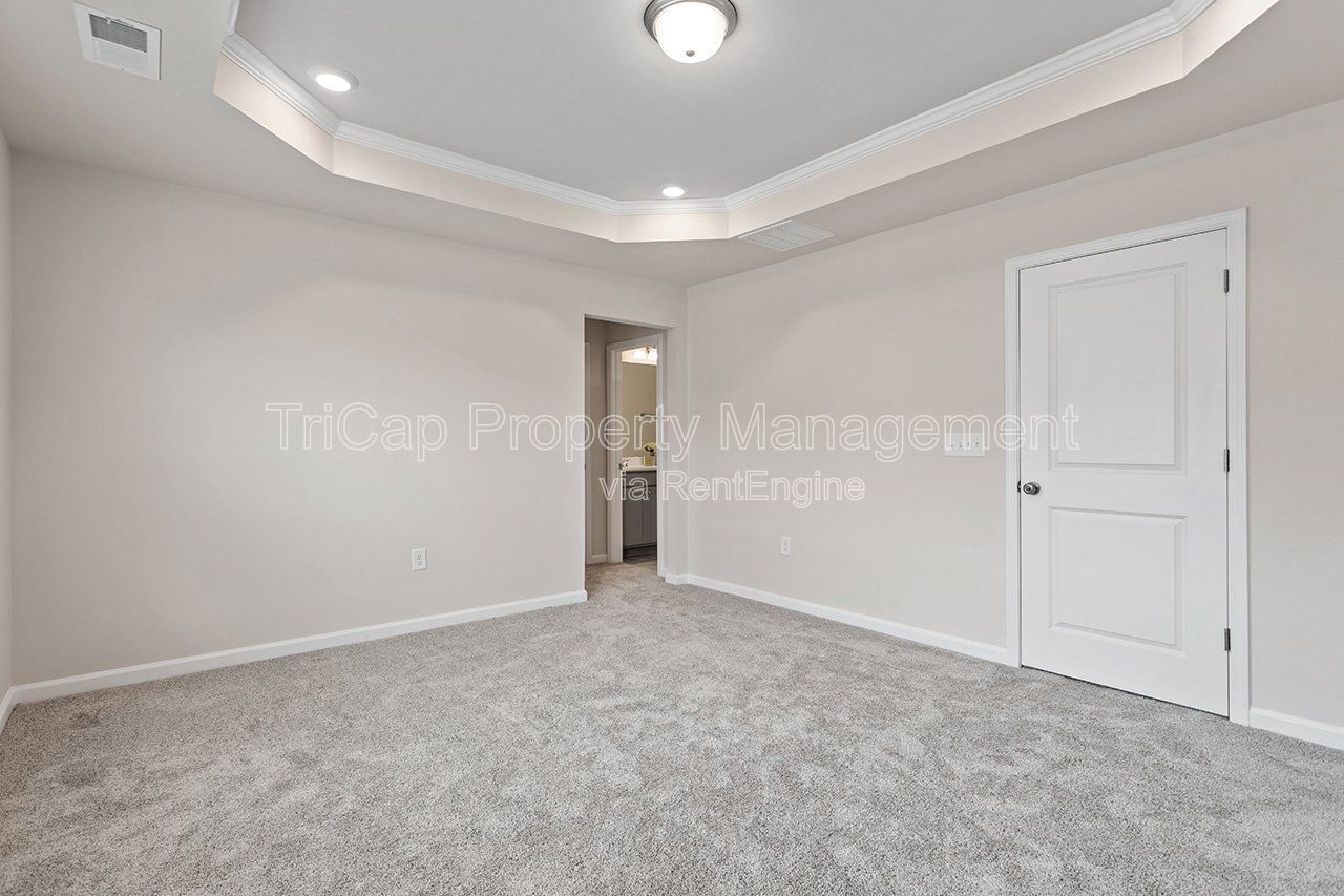 Raleigh:  3 Bedroom Townhome with Garage property image