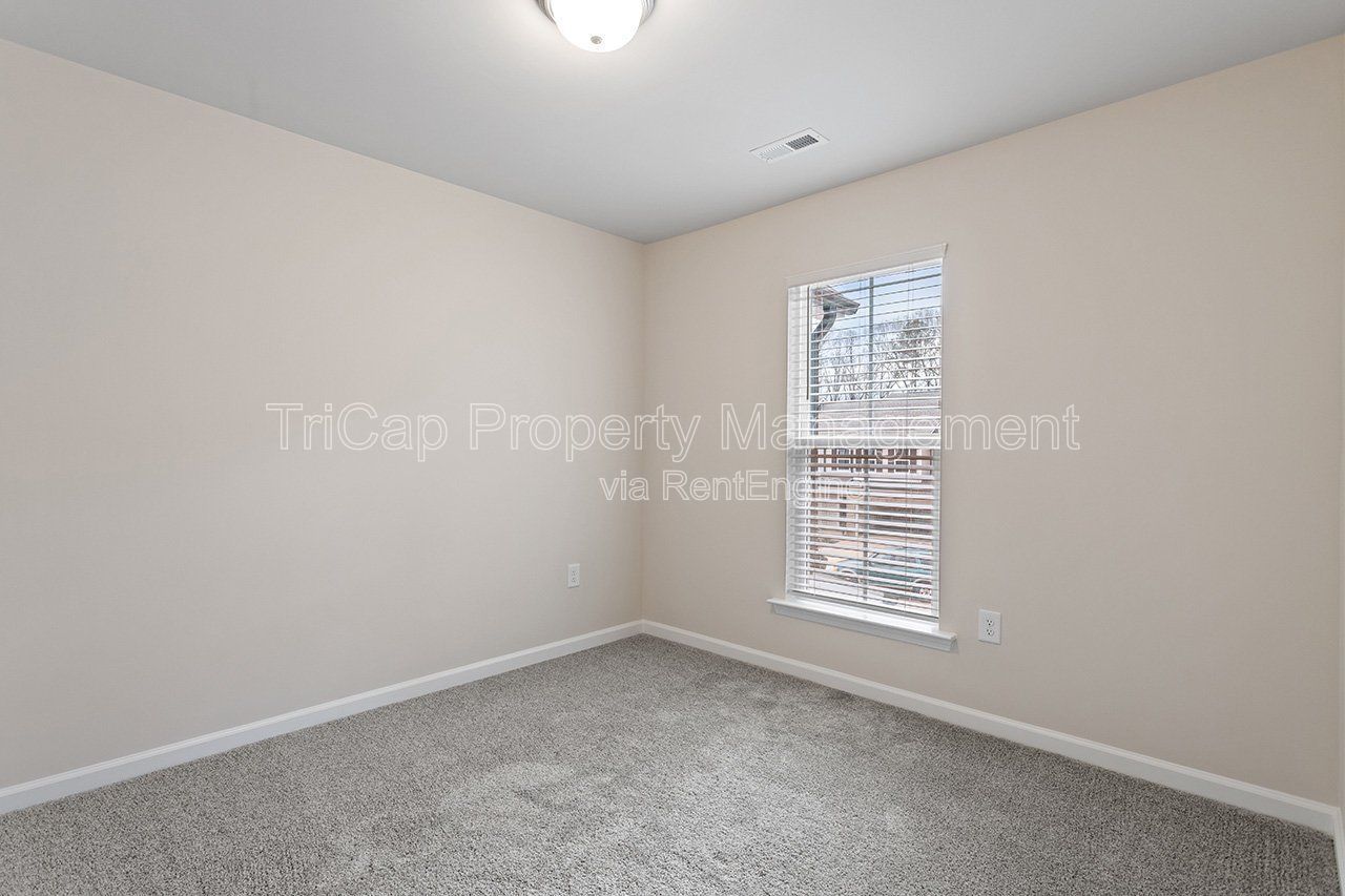 Raleigh:  3 Bedroom Townhome with Garage property image