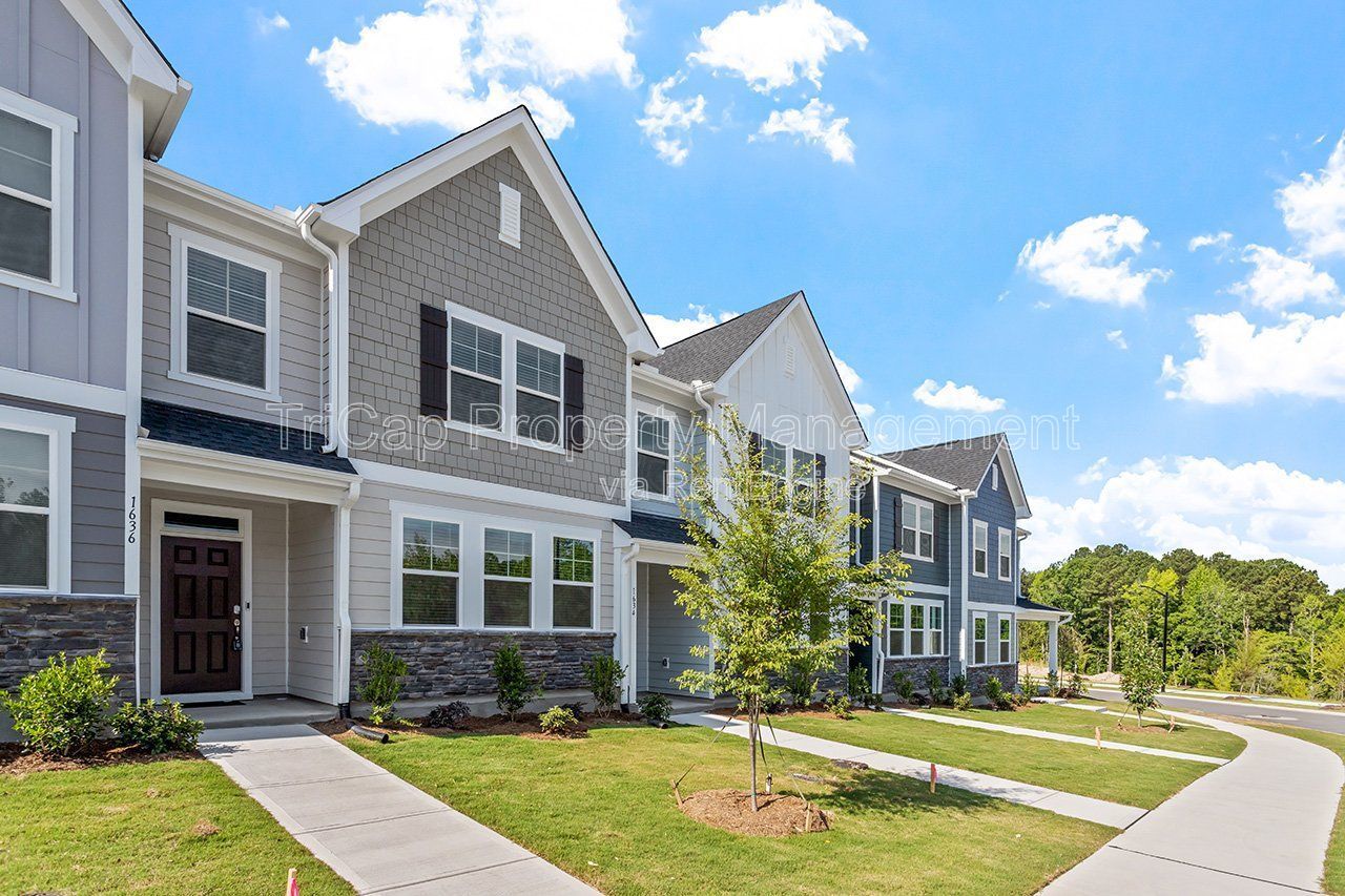 Wake Forest Townhome - 2 Car Garage property image