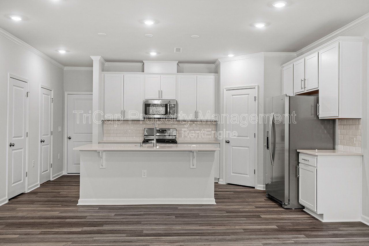 Wake Forest Townhome - 2 Car Garage property image