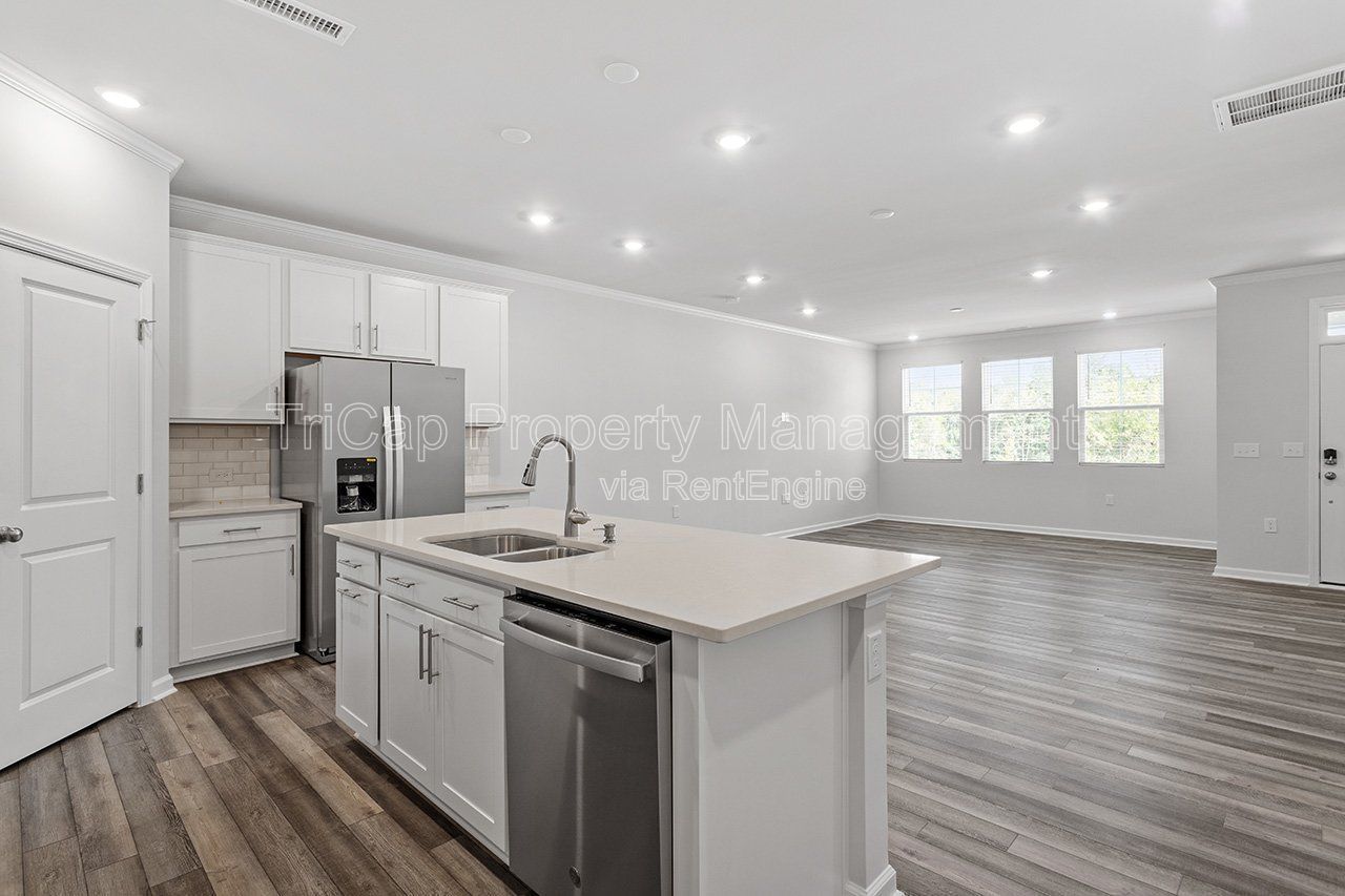 Wake Forest Townhome - 2 Car Garage property image