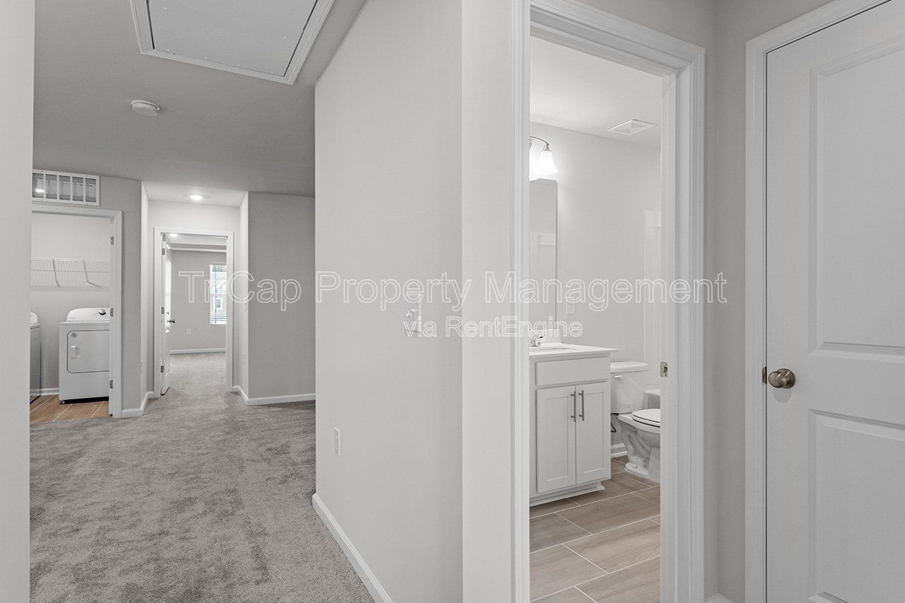 Wake Forest Townhome - 2 Car Garage property image