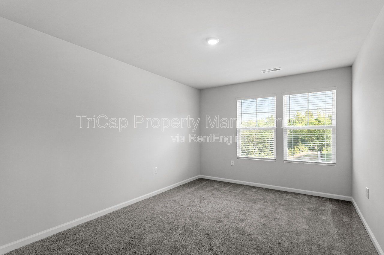 Wake Forest Townhome - 2 Car Garage property image