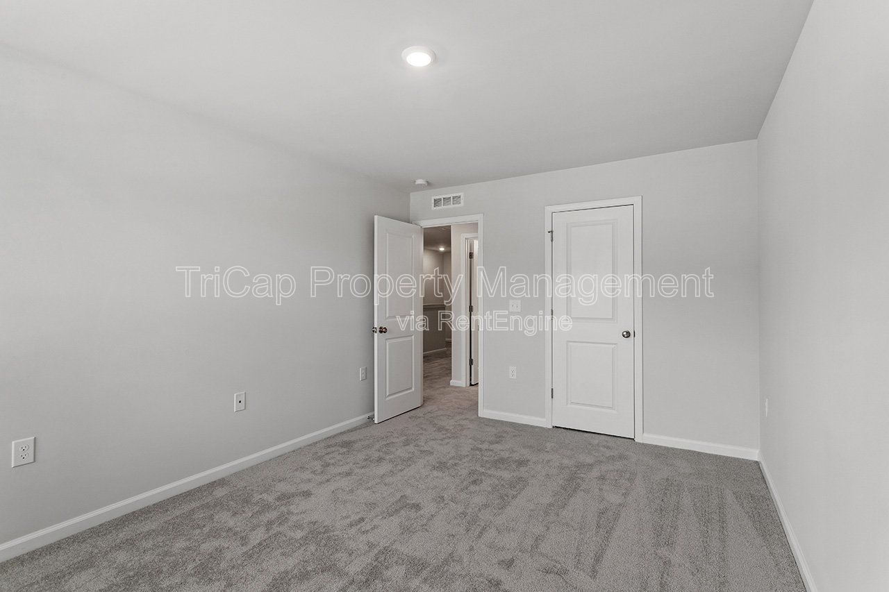 Wake Forest Townhome - 2 Car Garage property image