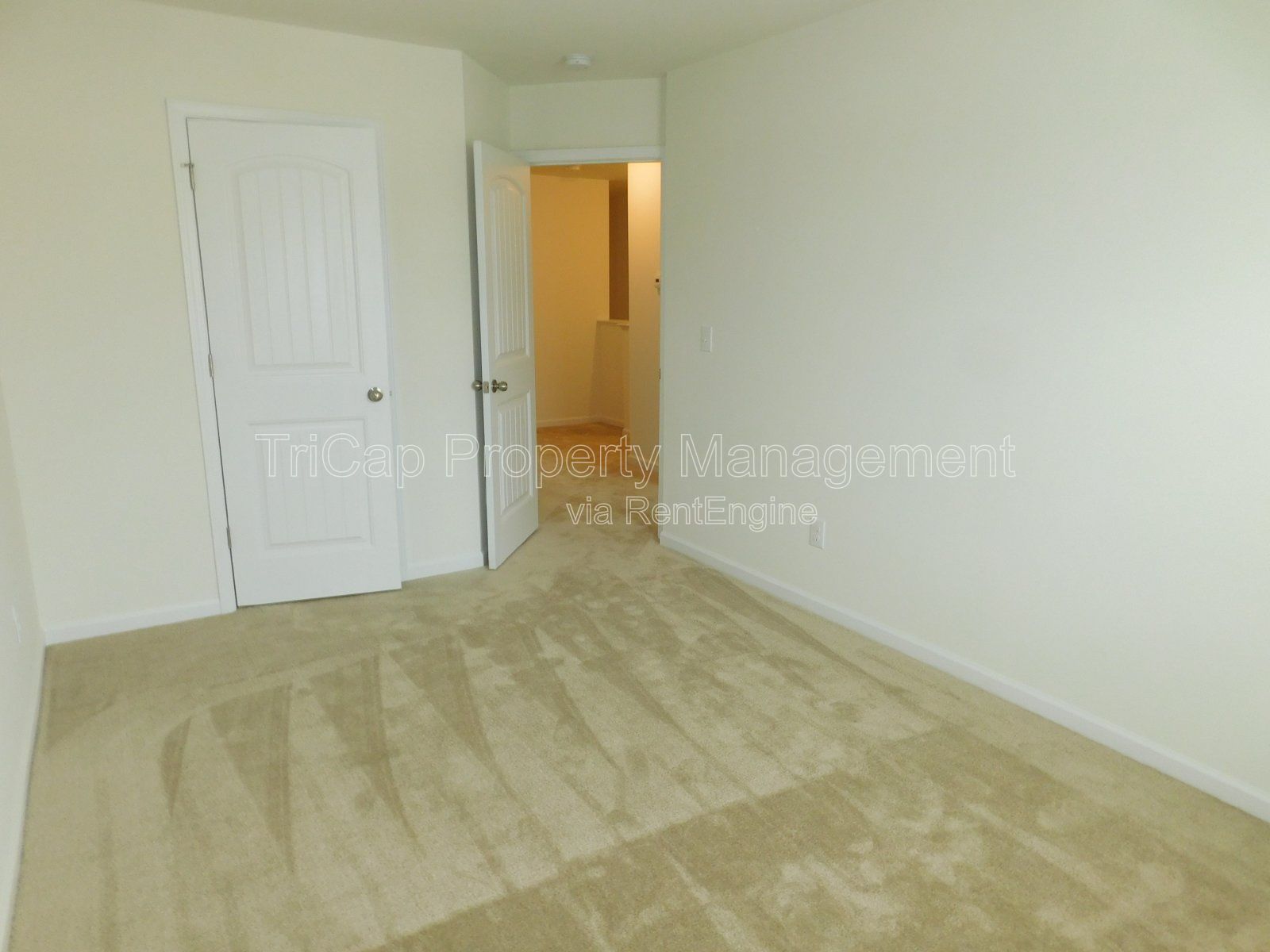 3 Bedroom Raleigh Townhome in Fieldstone Crossing property image