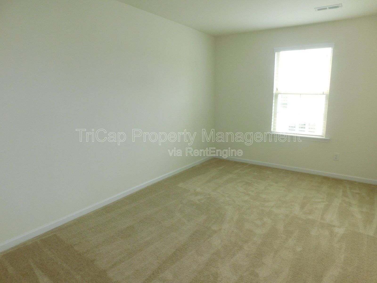 3 Bedroom Raleigh Townhome in Fieldstone Crossing property image