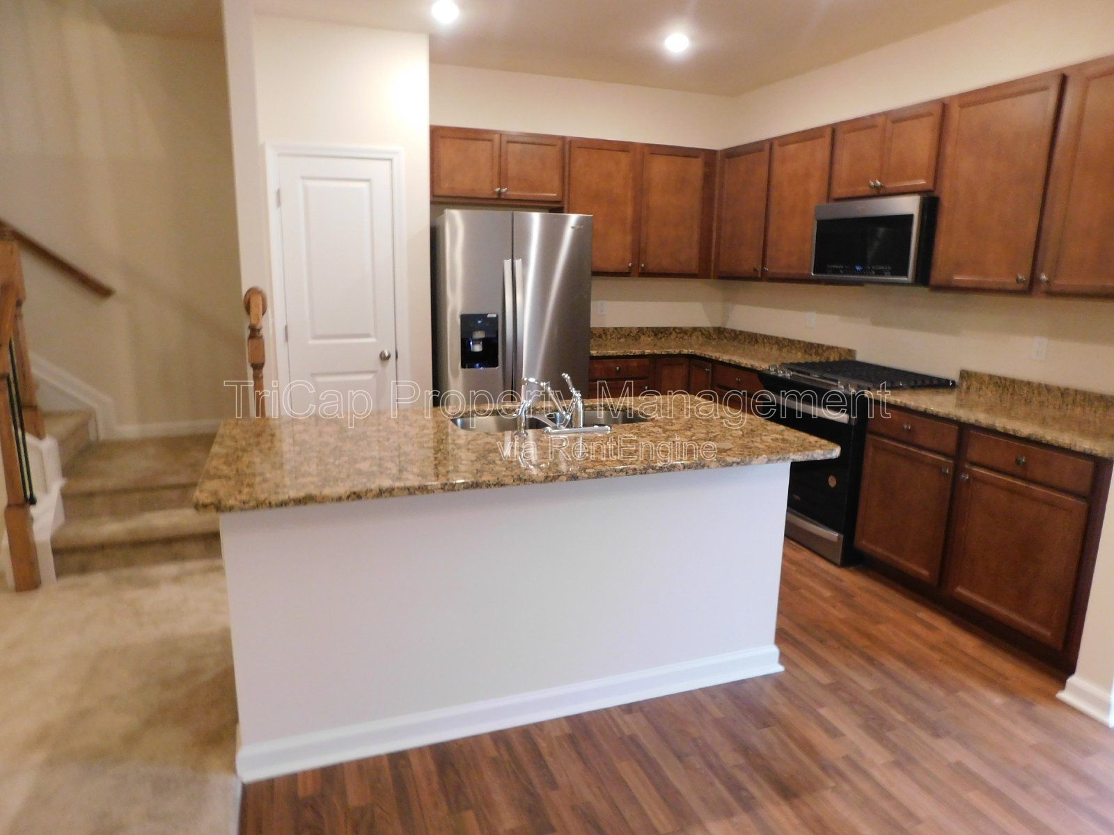 End Unit Townhome 3 Bedroom plus Garage in Garner property image