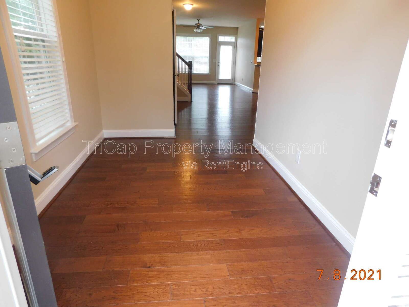 End Unit 3 Bedroom North Raleigh - Allyns Landing property image