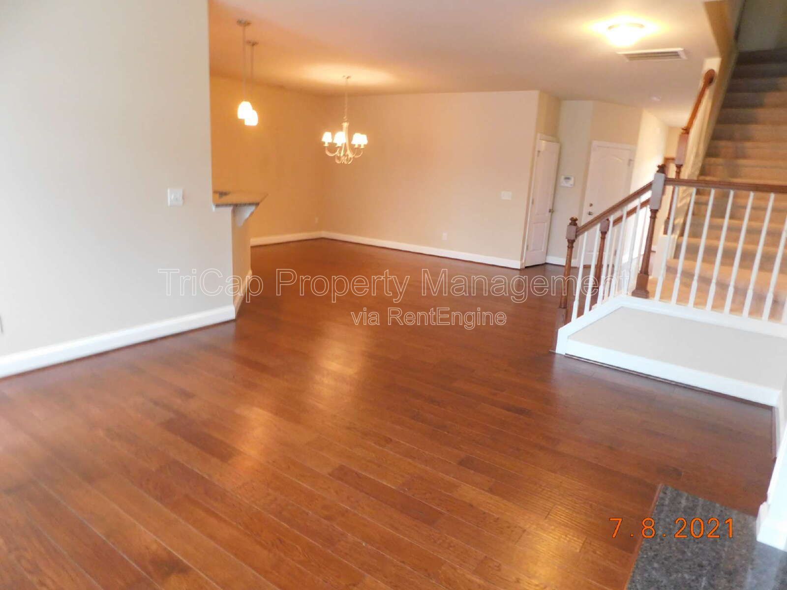 End Unit 3 Bedroom North Raleigh - Allyns Landing property image