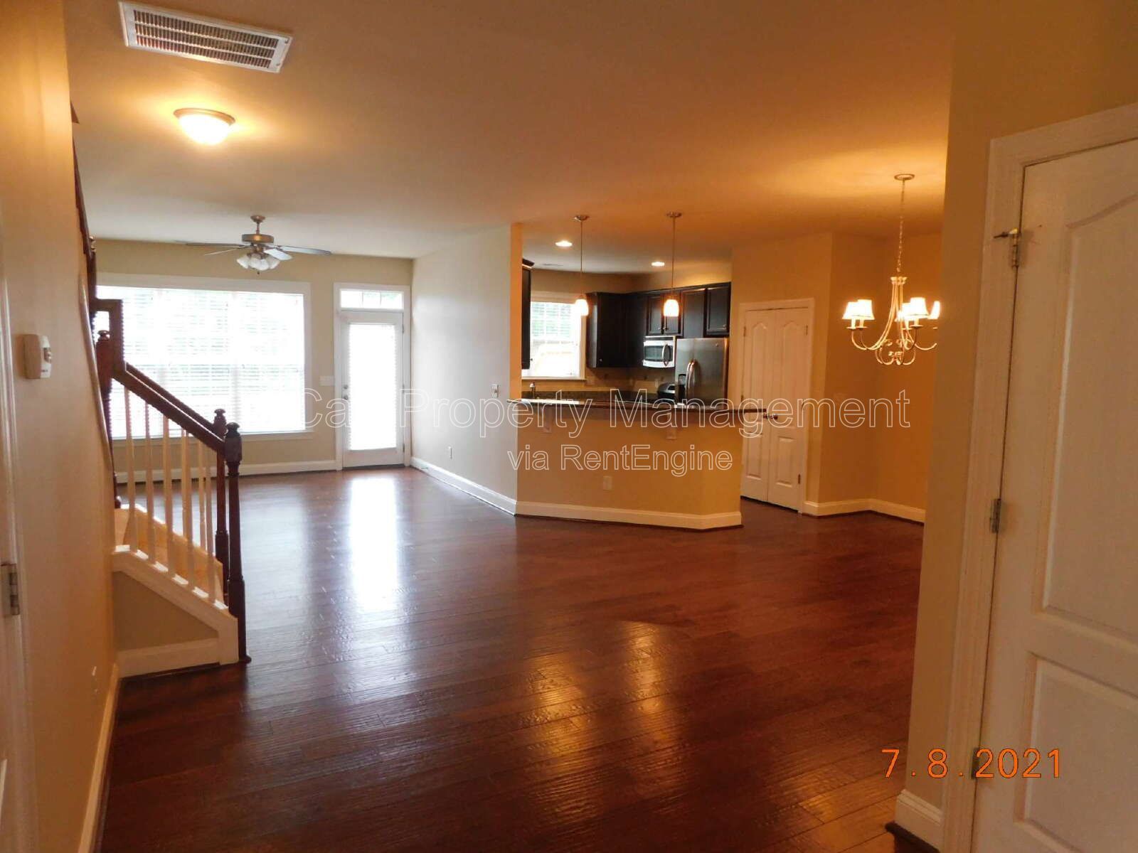 End Unit 3 Bedroom North Raleigh - Allyns Landing property image