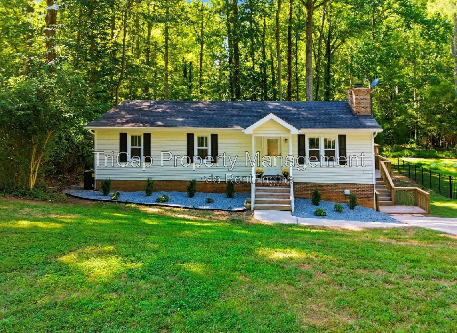 Adorable Home in mid-town Raleigh property image