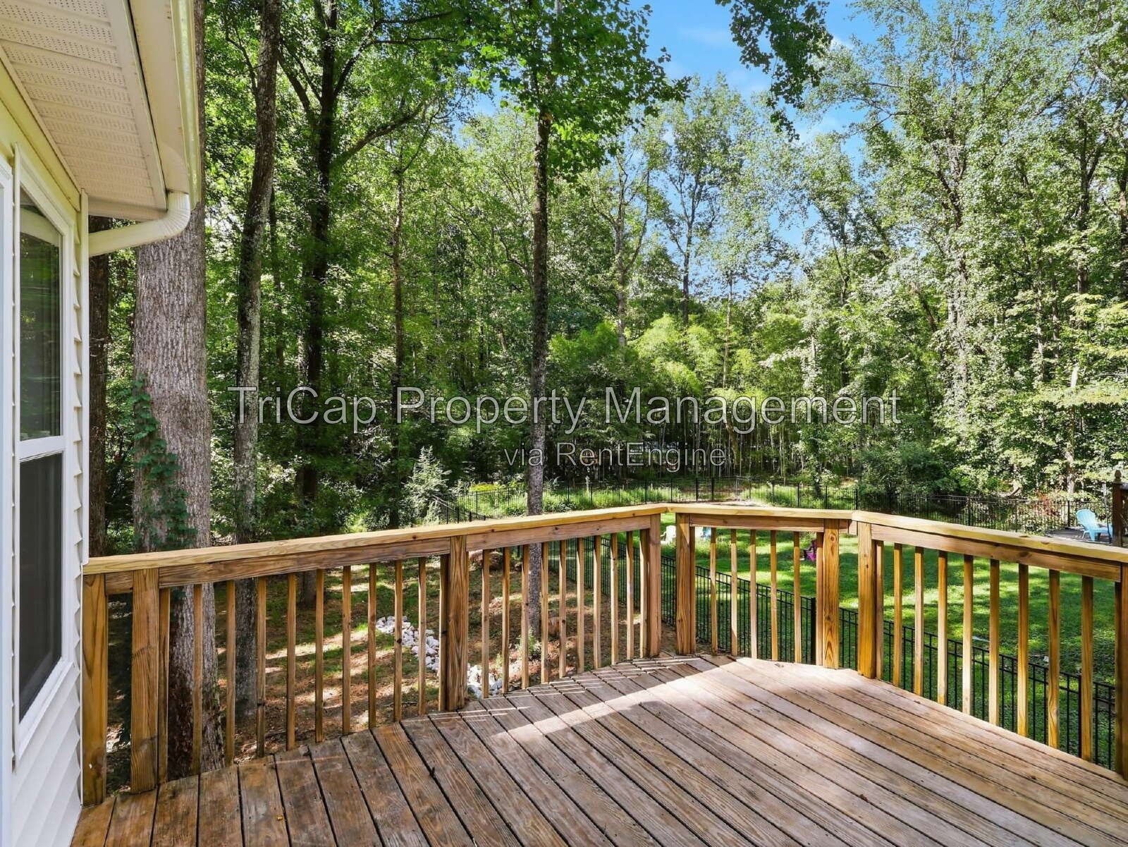 Adorable Home in mid-town Raleigh property image